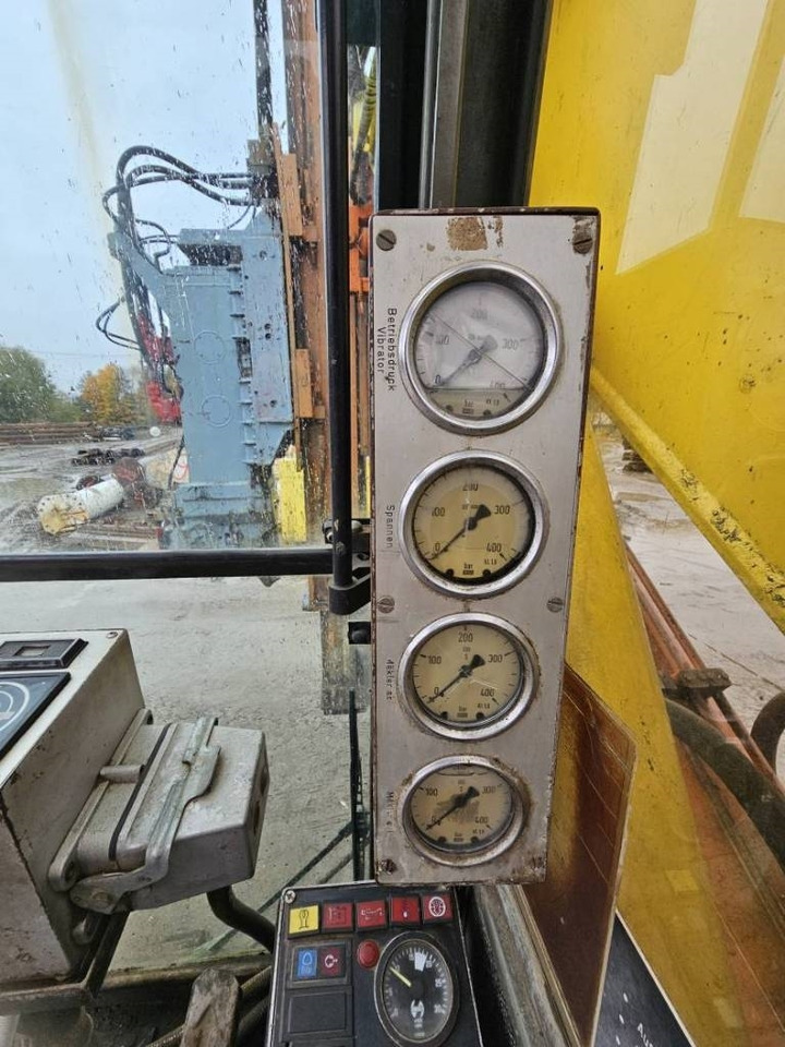 ABI Muller MS-M10000T Sennebogen SR28T bauer bg rg rtg - Bate estaca: foto 3 ABI Muller MS-M10000T Sennebogen SR28T bauer bg rg rtg - Bate estaca: foto 3