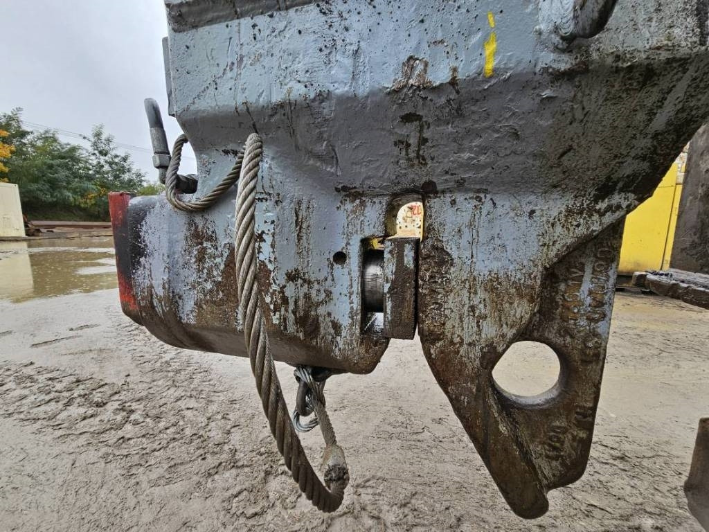 ABI Muller MS-M10000T Sennebogen SR28T bauer bg rg rtg - Bate estaca: foto 5 ABI Muller MS-M10000T Sennebogen SR28T bauer bg rg rtg - Bate estaca: foto 5