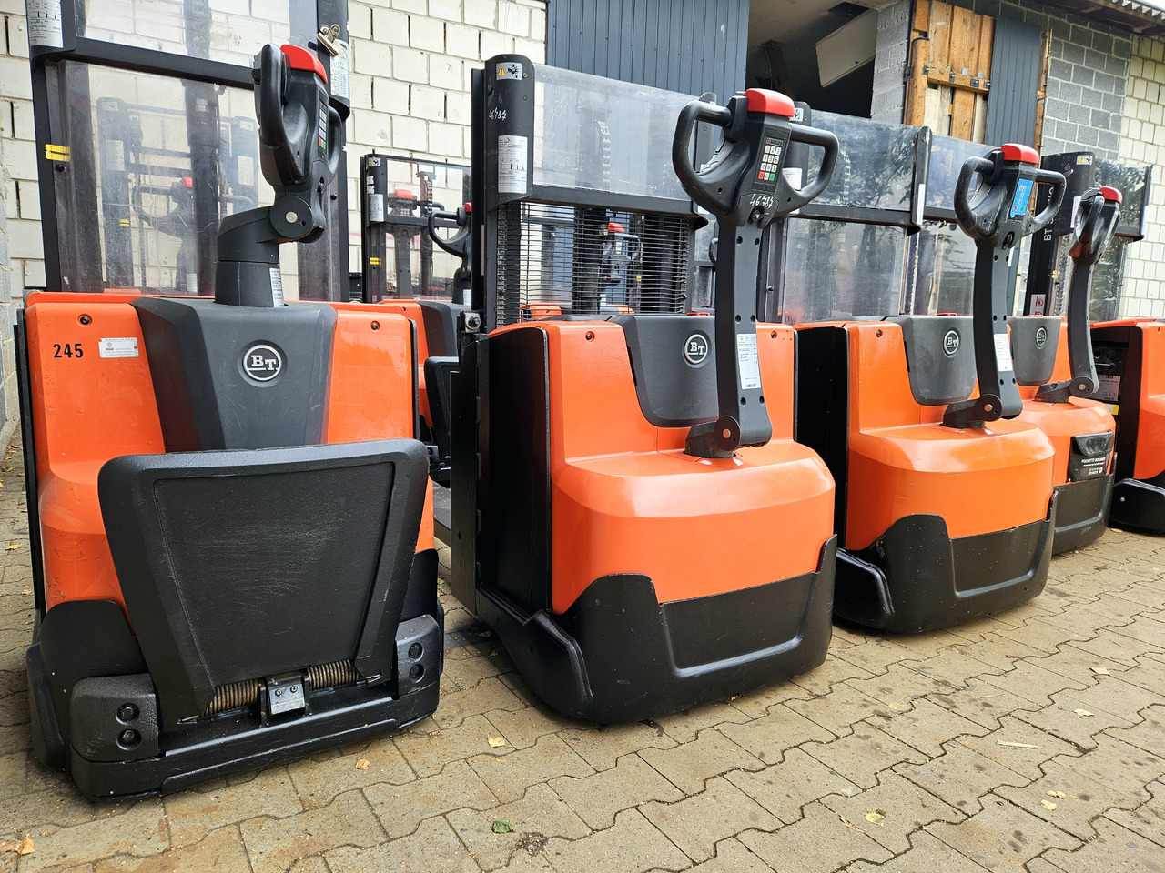 Toyota SWE 200D - Stacker: foto 3 Toyota SWE 200D - Stacker: foto 3