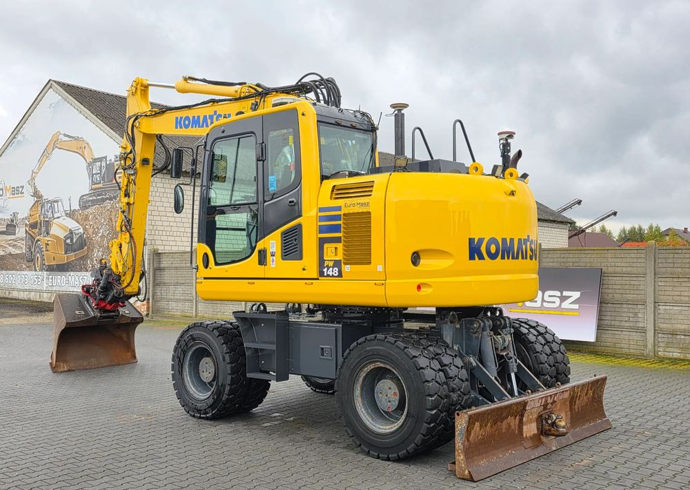 Komatsu PW 148-10, 2016 ROK, SYSTEM LEICA 3D - Escavadeira de rodas: foto 3 Komatsu PW 148-10, 2016 ROK, SYSTEM LEICA 3D - Escavadeira de rodas: foto 3