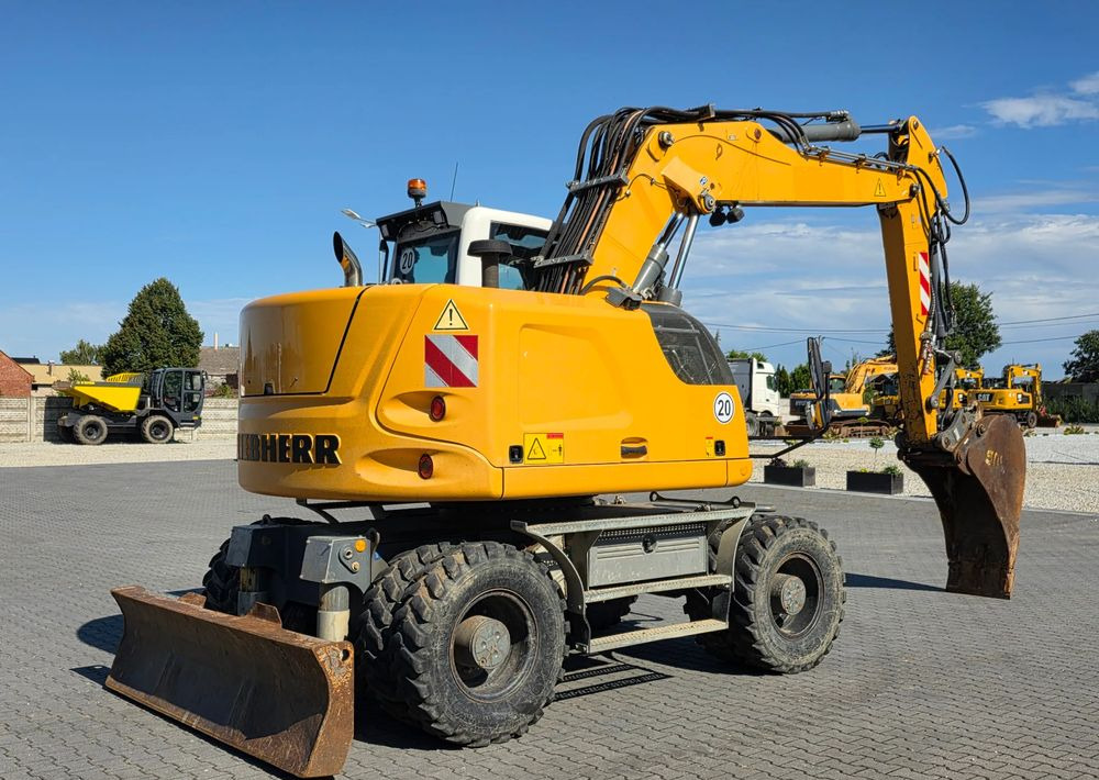 Liebherr A914 COMPACT, 2015 ROK, SW 48 szybkozłącze - Escavadeira de rodas: foto 5 Liebherr A914 COMPACT, 2015 ROK, SW 48 szybkozłącze - Escavadeira de rodas: foto 5