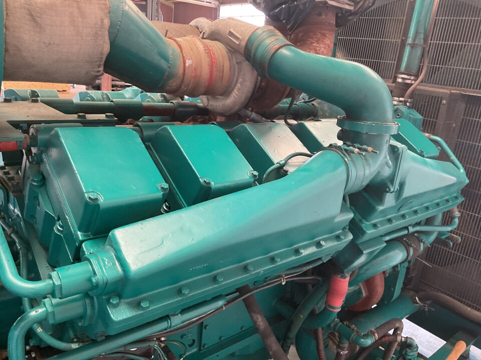 Cummins KTA38 G3 , 1000 kva generatorset. low hours. - Gerador elétrico: foto 5 Cummins KTA38 G3 , 1000 kva generatorset. low hours. - Gerador elétrico: foto 5