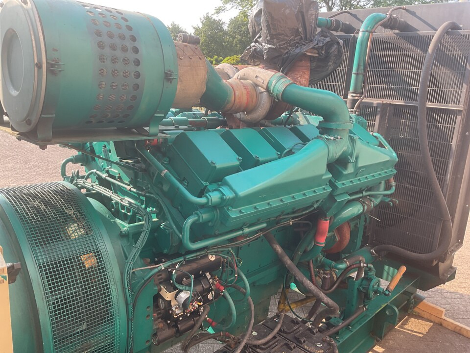 Cummins KTA38 G3 , 1000 kva generatorset. low hours. - Gerador elétrico: foto 4 Cummins KTA38 G3 , 1000 kva generatorset. low hours. - Gerador elétrico: foto 4