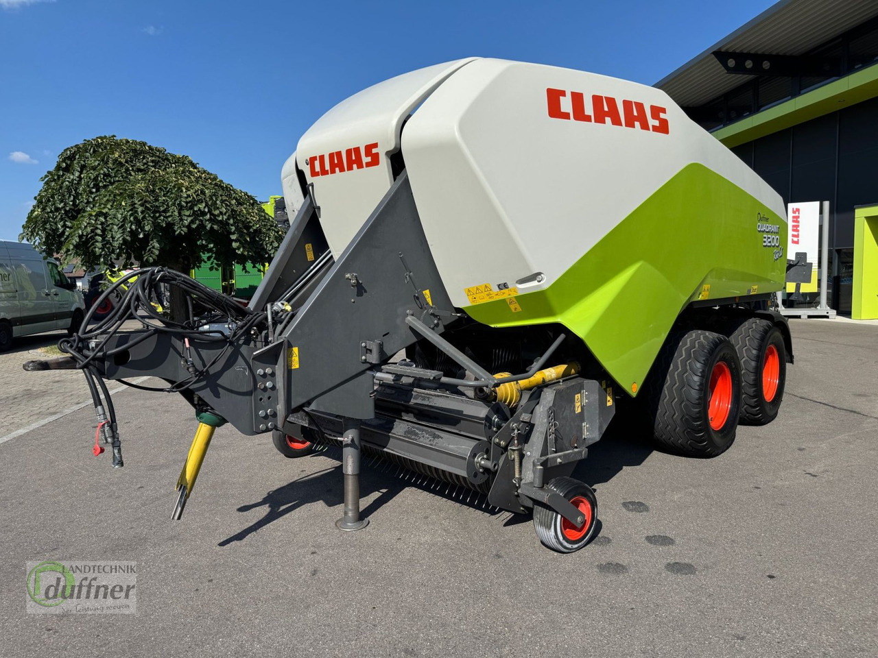 CLAAS Quadrant 3200 RC Tandem - Enfardadeira de fardos quadrados: foto 4 CLAAS Quadrant 3200 RC Tandem - Enfardadeira de fardos quadrados: foto 4