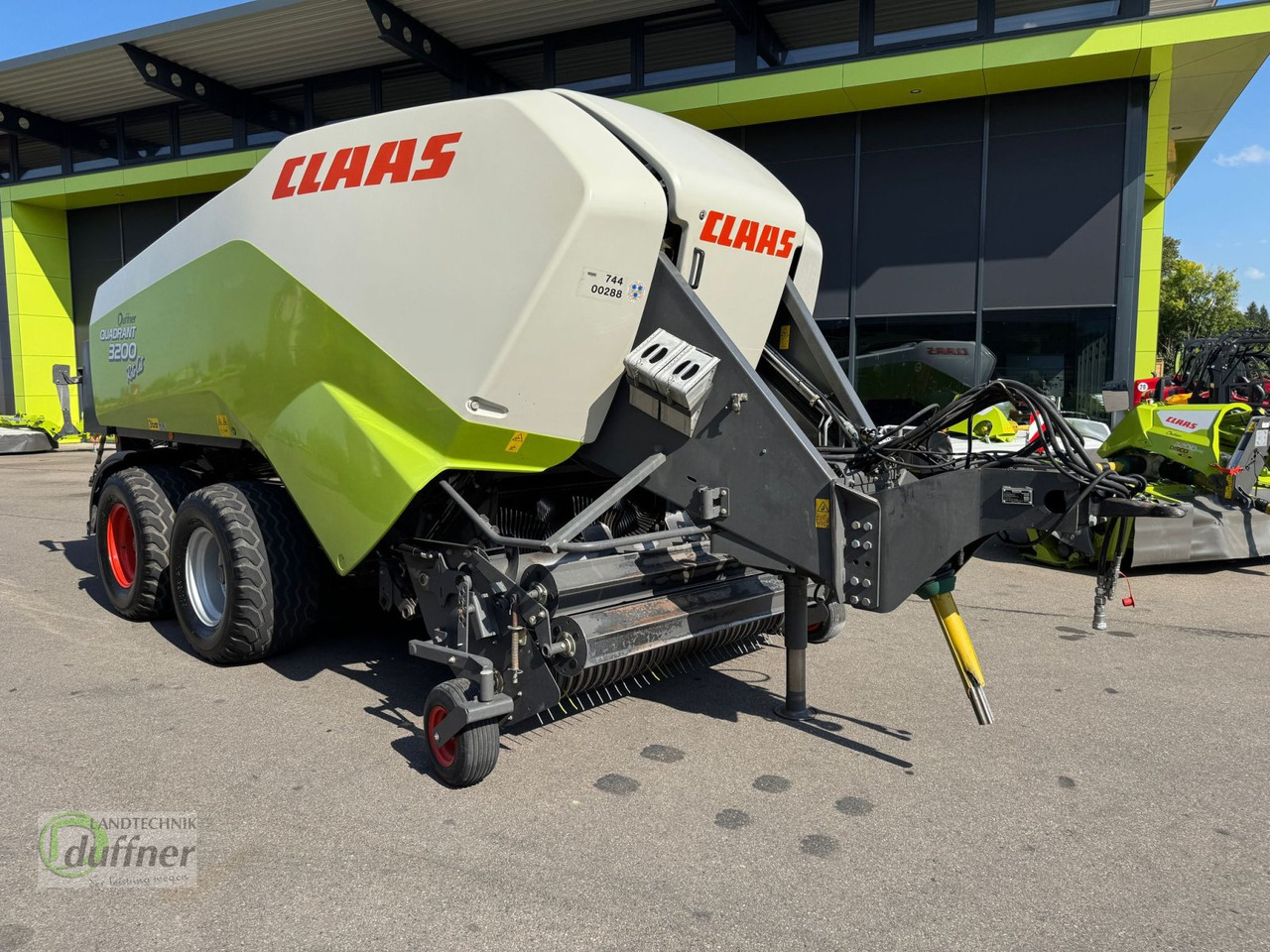 CLAAS Quadrant 3200 RC Tandem - Enfardadeira de fardos quadrados: foto 2 CLAAS Quadrant 3200 RC Tandem - Enfardadeira de fardos quadrados: foto 2