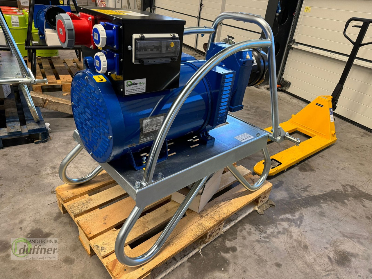 MCC Alte Zapfwellengenerator Stromaggregat Generator in verschiedenen Größen KVA - Maquina para lavrar a terra: foto 2 MCC Alte Zapfwellengenerator Stromaggregat Generator in verschiedenen Größen KVA - Maquina para lavrar a terra: foto 2