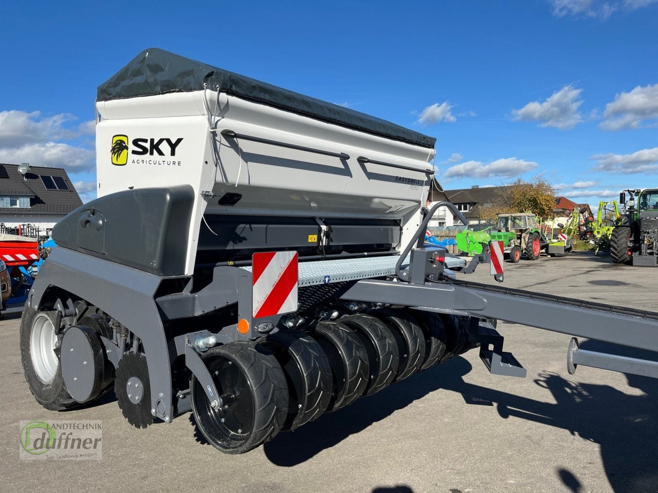 Leasing de SKY Easydrill P 250 Fertisem SKY Easydrill P 250 Fertisem: foto 10 Leasing de SKY Easydrill P 250 Fertisem SKY Easydrill P 250 Fertisem: foto 10