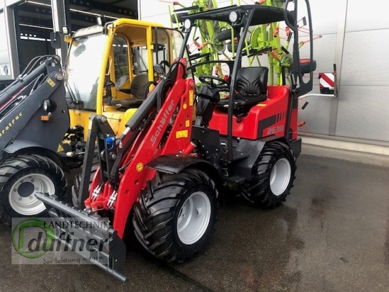 Schäffer 2630 - Carregadora articulada: foto 1 Schäffer 2630 - Carregadora articulada: foto 1