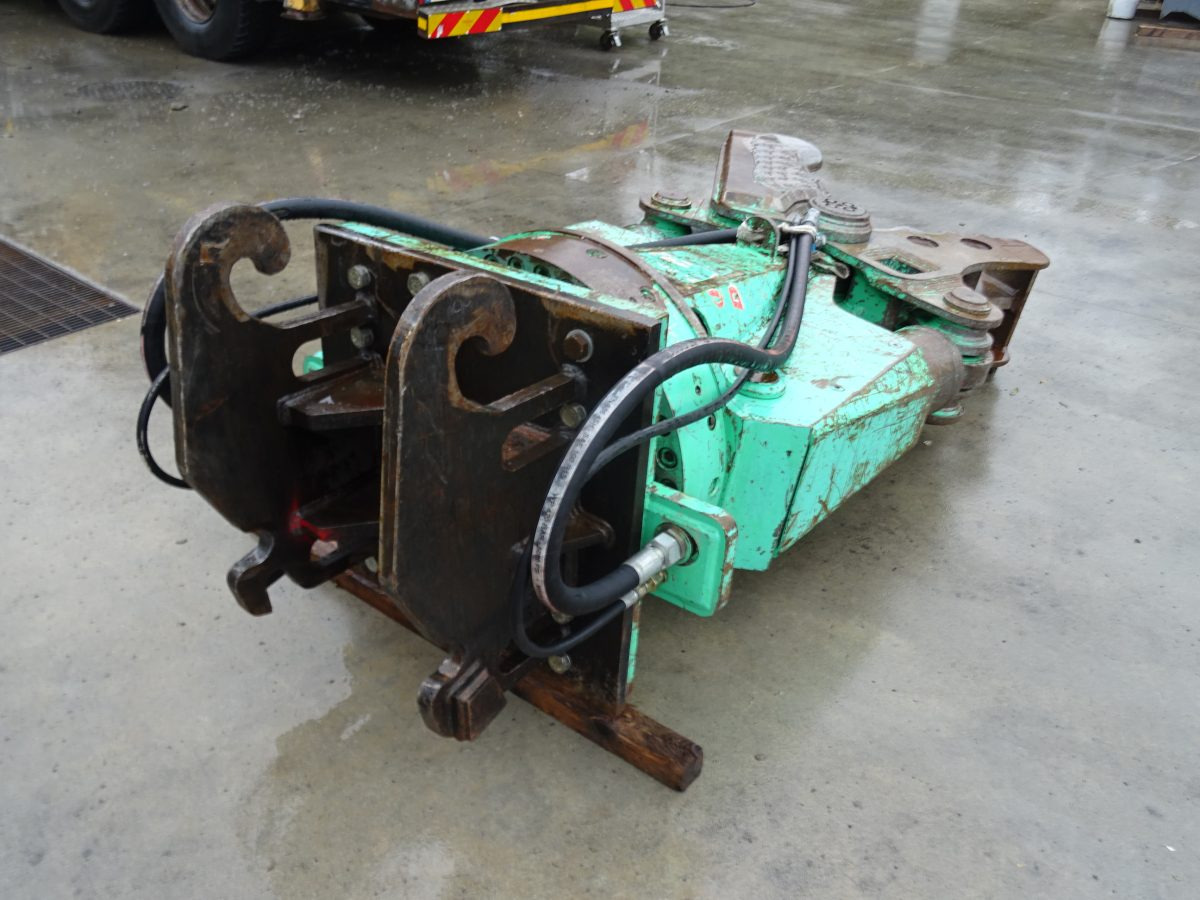 MONTABERT DA370ME - Tesoura de demolição: foto 4 MONTABERT DA370ME - Tesoura de demolição: foto 4