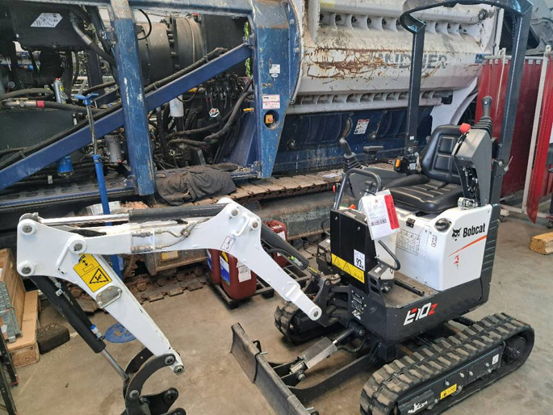 Bobcat E10Z - Mini escavadeira: foto 4 Bobcat E10Z - Mini escavadeira: foto 4