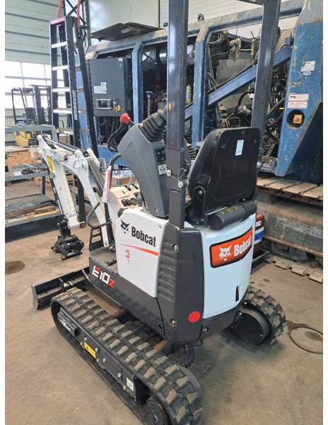 Bobcat E10Z - Mini escavadeira: foto 5 Bobcat E10Z - Mini escavadeira: foto 5