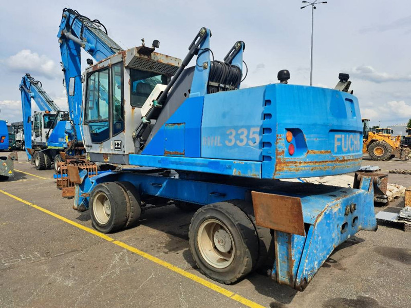Fuchs MHL 335 - Manipulador de material: foto 4 Fuchs MHL 335 - Manipulador de material: foto 4