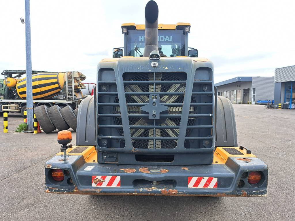 Hyundai HL740-9 XTD, HL740XTD-9 - Pá carregadora de rodas: foto 3 Hyundai HL740-9 XTD, HL740XTD-9 - Pá carregadora de rodas: foto 3