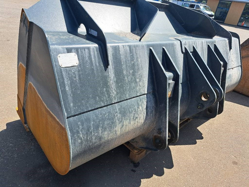 Pá carregadora de rodas Hyundai HL940: foto 6