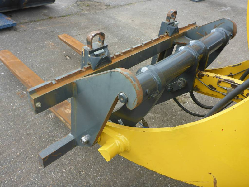 Pá carregadora de rodas Komatsu WA 100 M-8: foto 7 Pá carregadora de rodas Komatsu WA 100 M-8: foto 7