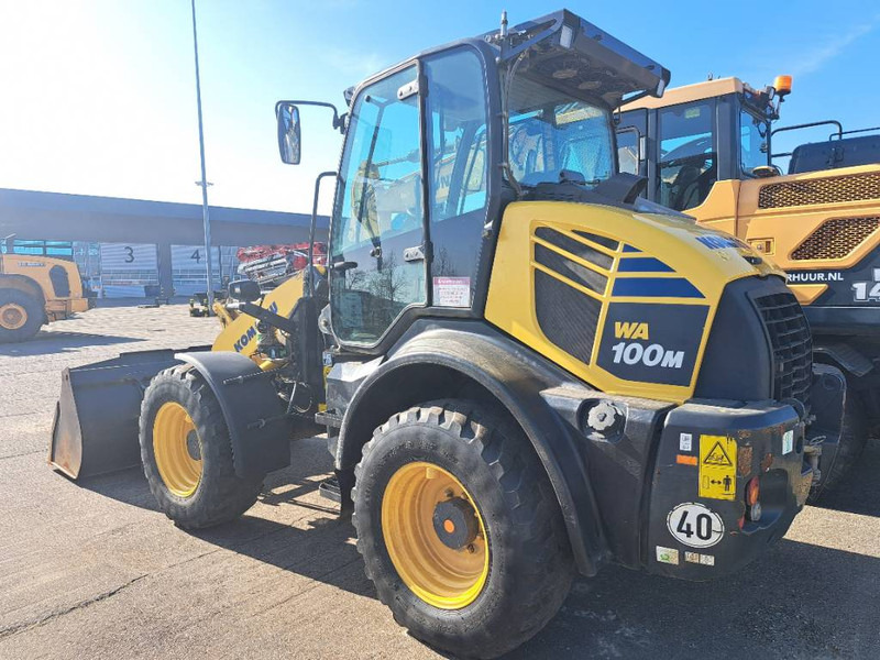 Komatsu WA 100 M-8 - Pá carregadora de rodas: foto 4 Komatsu WA 100 M-8 - Pá carregadora de rodas: foto 4