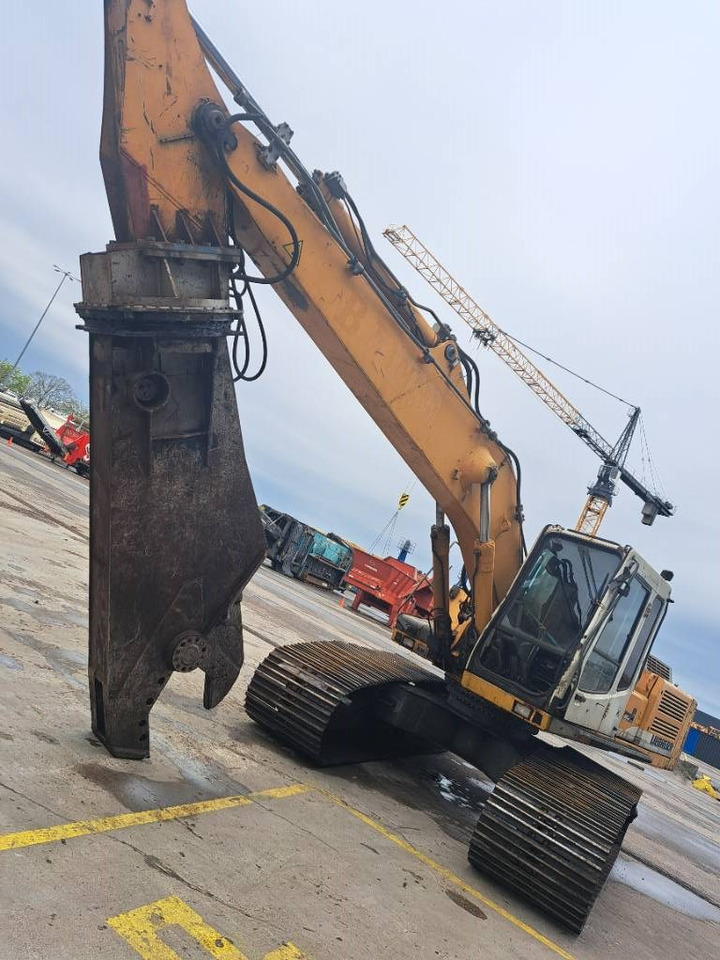 Liebherr R924B HDSL - Escavadora de rastos: foto 2 Liebherr R924B HDSL - Escavadora de rastos: foto 2