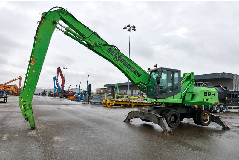 Sennebogen 825 M - Manipulador de material: foto 3 Sennebogen 825 M - Manipulador de material: foto 3