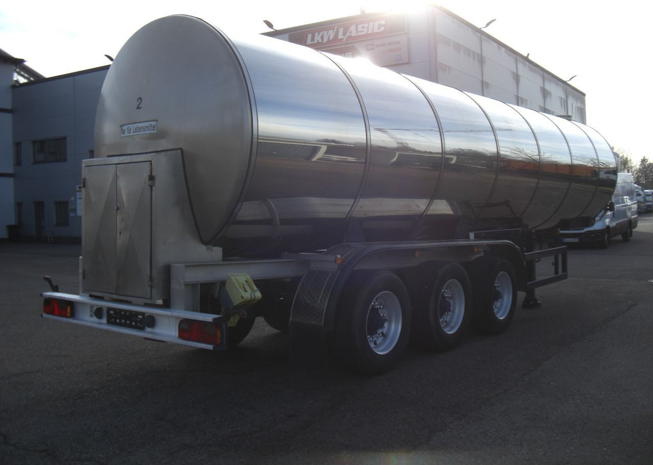 Wangen/Magyar SRP3MEB /BIERTANK Wangen/Magyar SRP3MEB /BIERTANK - Semirreboque tanque: foto 3 Wangen/Magyar SRP3MEB /BIERTANK Wangen/Magyar SRP3MEB /BIERTANK - Semirreboque tanque: foto 3
