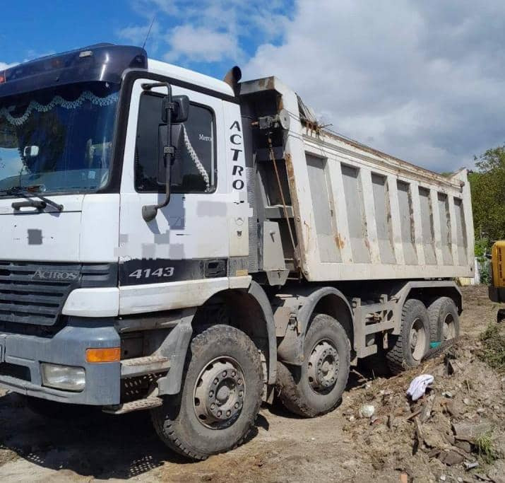 MERCEDES-BENZ Actros 4143 - Camião basculante: foto 2 MERCEDES-BENZ Actros 4143 - Camião basculante: foto 2