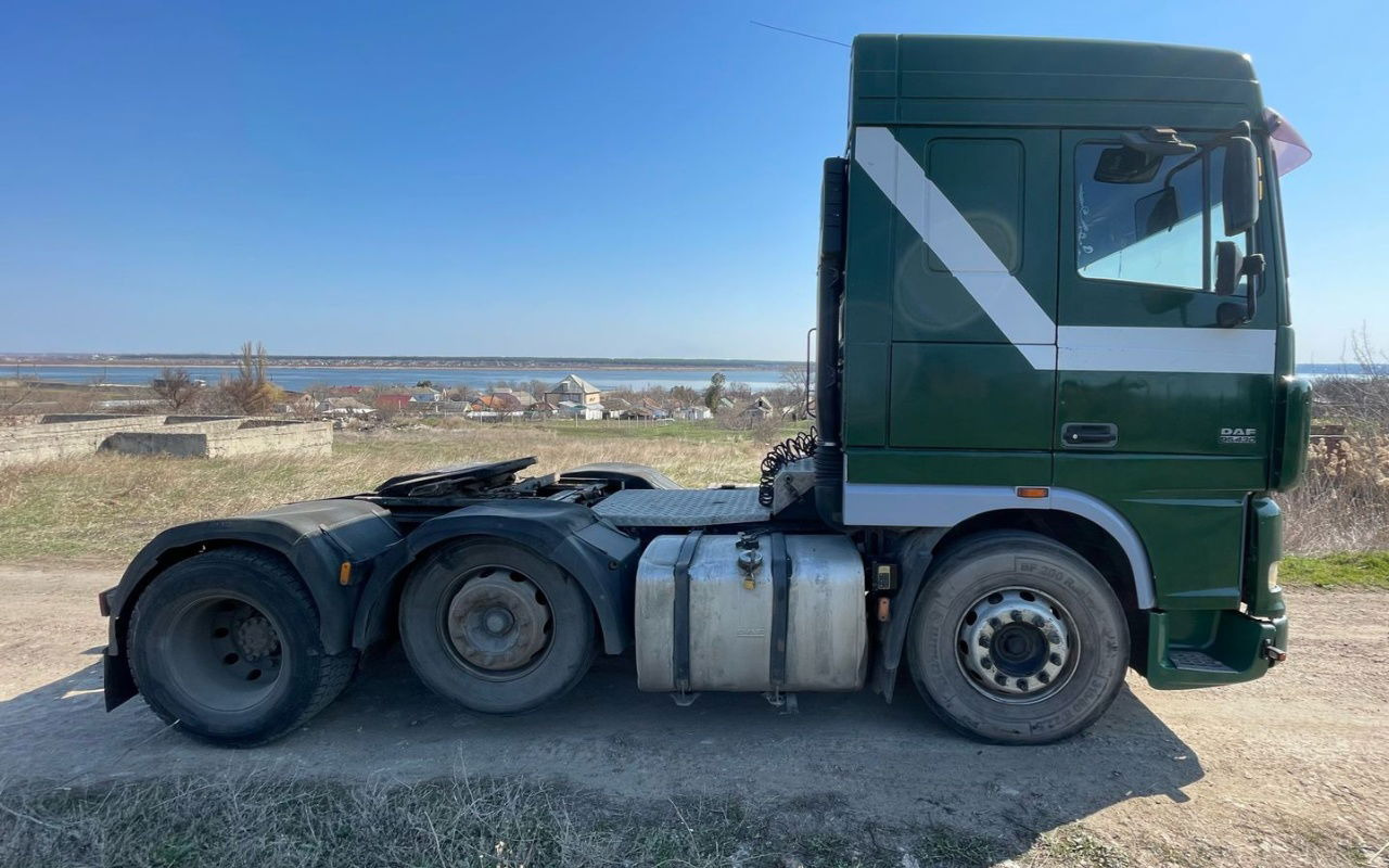 DAF XF 95.430 Tractor head 6x2 - Tractor: foto 4 DAF XF 95.430 Tractor head 6x2 - Tractor: foto 4