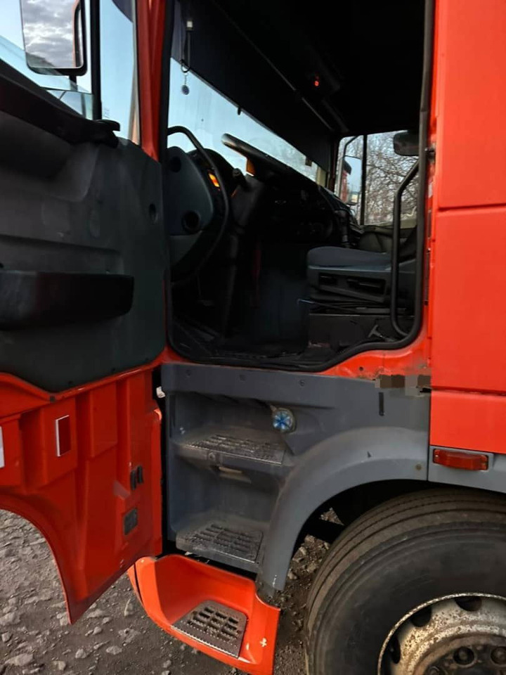 DAF XF 95.430 Tractor head - Tractor: foto 4 DAF XF 95.430 Tractor head - Tractor: foto 4