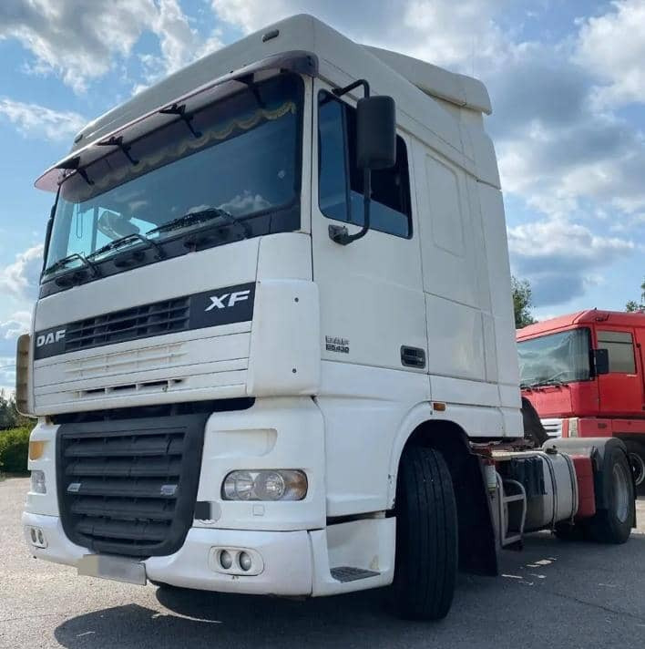 DAF XF 95 - Tractor: foto 2 DAF XF 95 - Tractor: foto 2