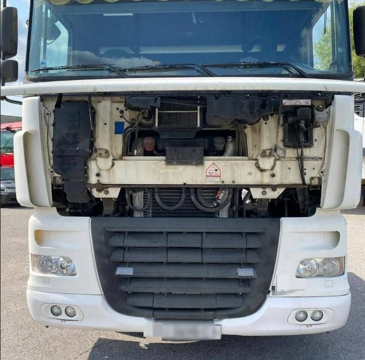 DAF XF 95 - Tractor: foto 3 DAF XF 95 - Tractor: foto 3