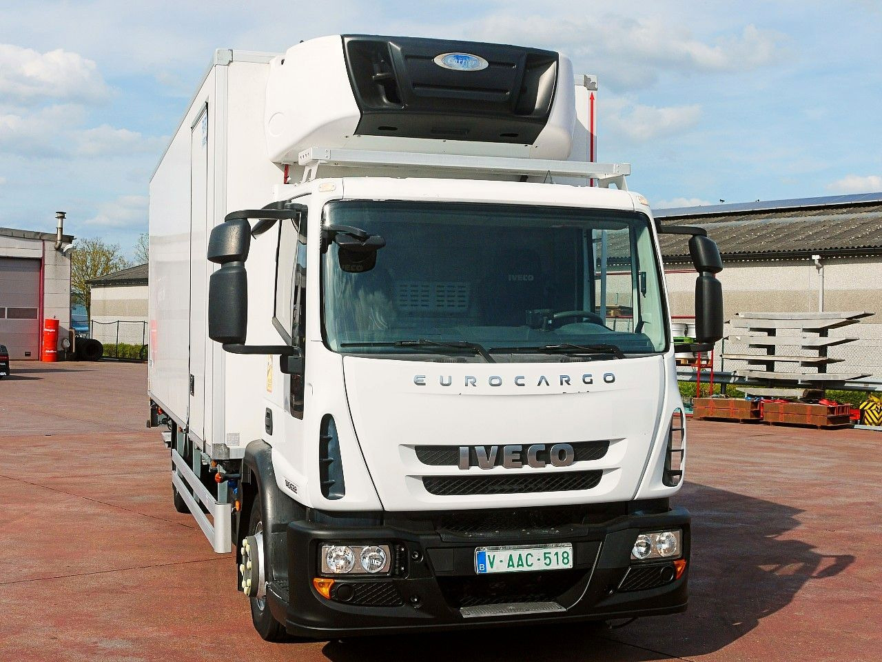 Iveco 140E22 KUHLKOFER CARRIER SUPRA 1150MT AC RETARDR - Camião frigorífico: foto 1 Iveco 140E22 KUHLKOFER CARRIER SUPRA 1150MT AC RETARDR - Camião frigorífico: foto 1