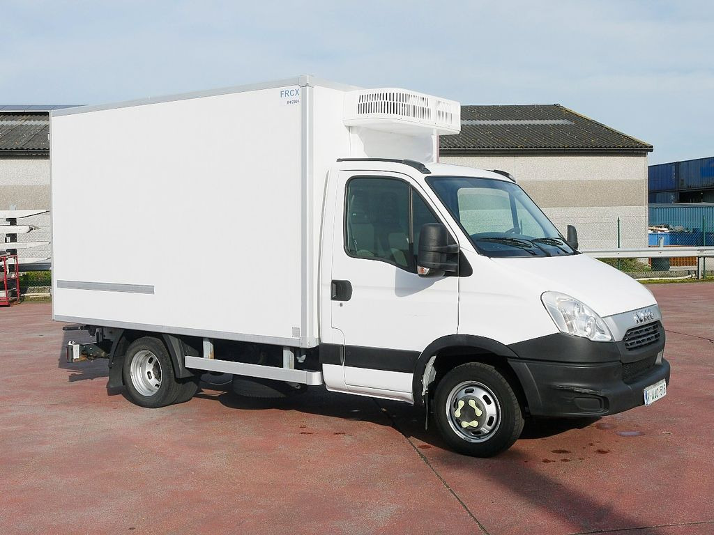 Iveco 35C13 DAILY KUHLKOFFER RELEC FROID TR32 -20C - Carrinha frigorífica: foto 3 Iveco 35C13 DAILY KUHLKOFFER RELEC FROID TR32 -20C - Carrinha frigorífica: foto 3