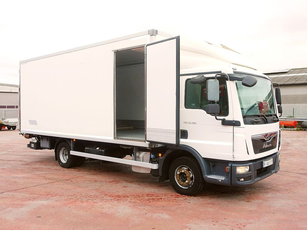 MAN 12.190 TGL KUHLKOFFER THERMOKING V800 MT LUFT AC - Camião frigorífico: foto 3 MAN 12.190 TGL KUHLKOFFER THERMOKING V800 MT LUFT AC - Camião frigorífico: foto 3
