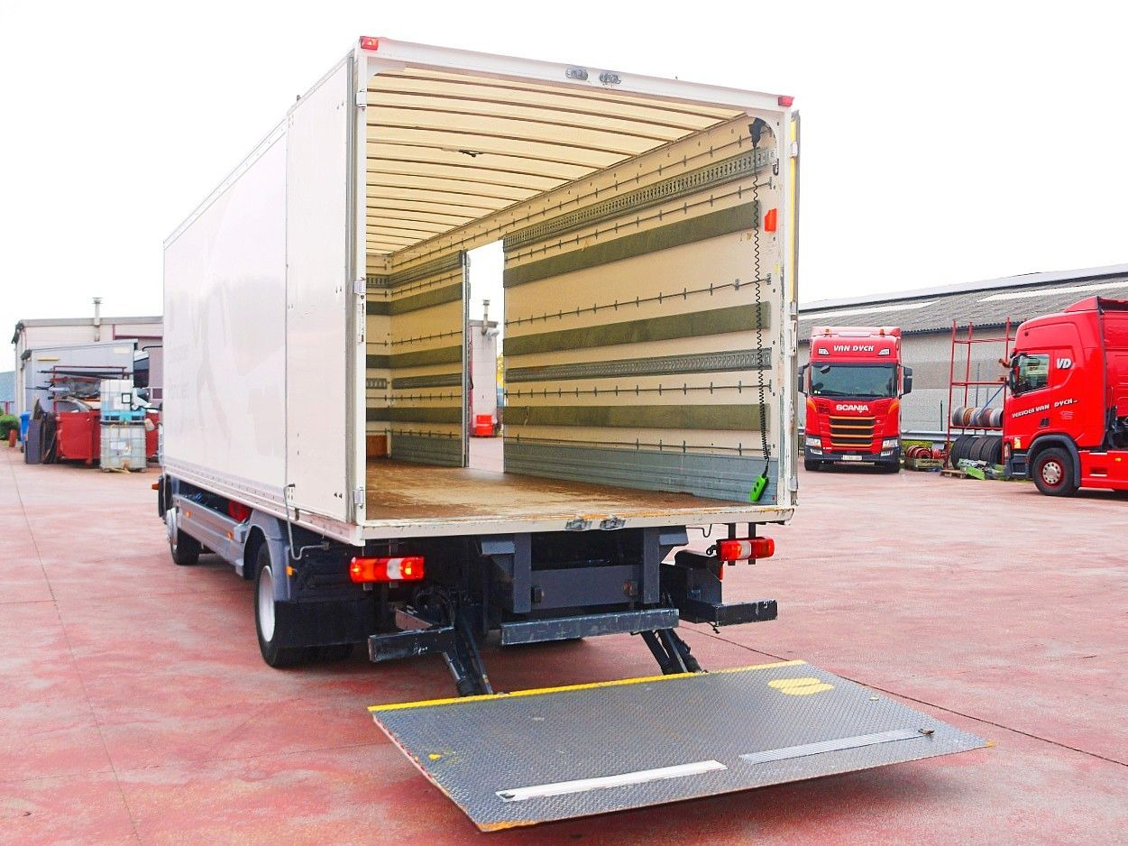 Camião furgão Mercedes-Benz 1218 ATEGO MEUBEL KOFFER A/C 124 Tkm: foto 9 Camião furgão Mercedes-Benz 1218 ATEGO MEUBEL KOFFER A/C 124 Tkm: foto 9