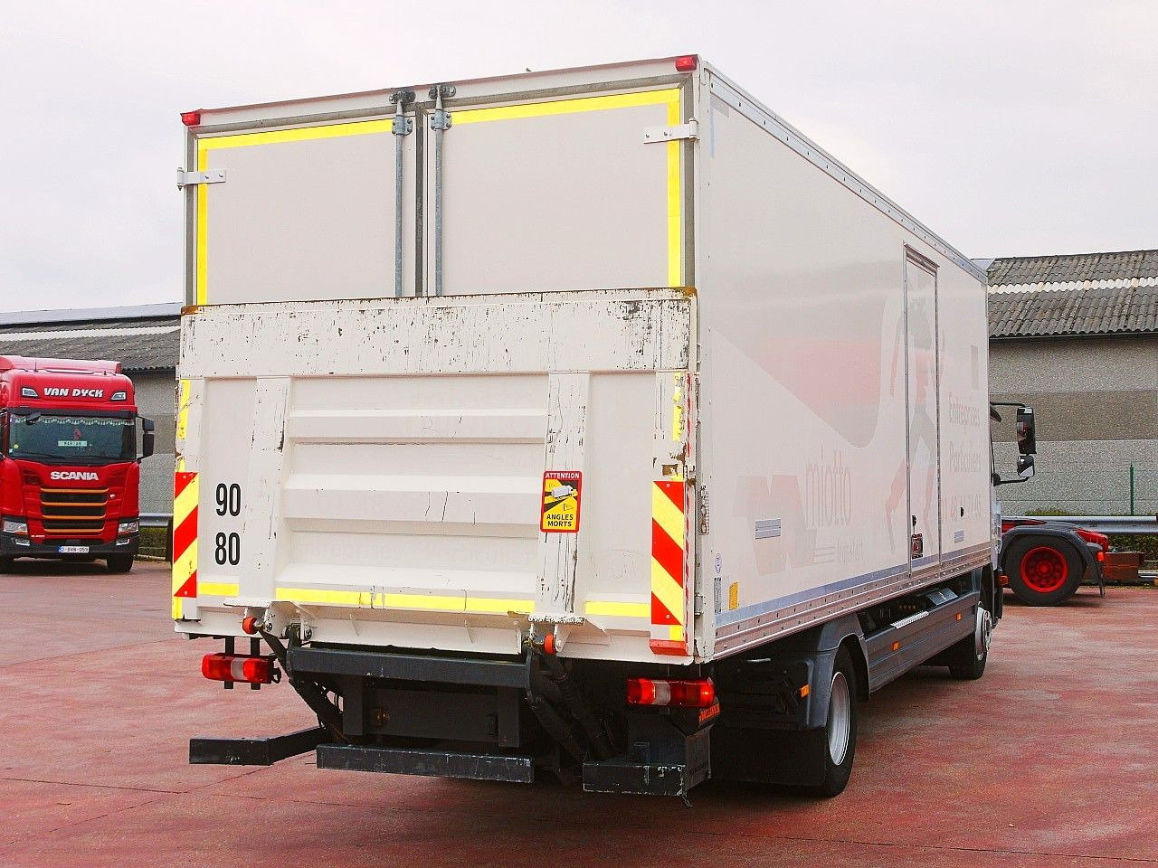 Camião furgão Mercedes-Benz 1218 ATEGO MEUBEL KOFFER A/C 124 Tkm: foto 6 Camião furgão Mercedes-Benz 1218 ATEGO MEUBEL KOFFER A/C 124 Tkm: foto 6