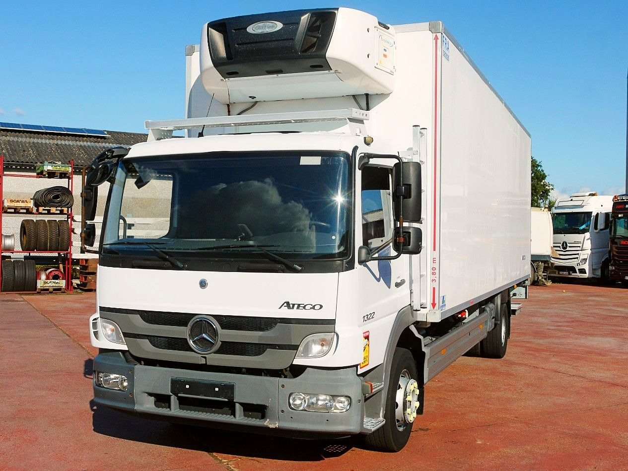 Mercedes-Benz 1322 ATEGO KUHLKOFFER CARRIER SUPRA 850 LBW A/C - Camião frigorífico: foto 5 Mercedes-Benz 1322 ATEGO KUHLKOFFER CARRIER SUPRA 850 LBW A/C - Camião frigorífico: foto 5