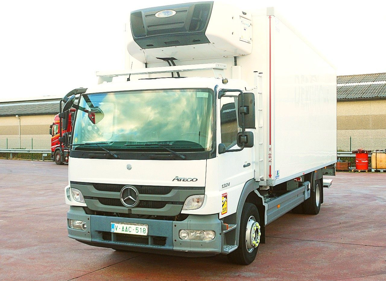 Mercedes-Benz 1324 ATEGO CARRIER SUPRA 1000MT CITY Z. A/C LUFT - Camião frigorífico: foto 5 Mercedes-Benz 1324 ATEGO CARRIER SUPRA 1000MT CITY Z. A/C LUFT - Camião frigorífico: foto 5