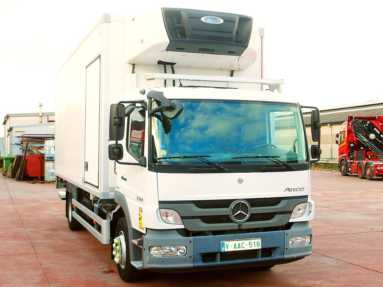 Mercedes-Benz 1324 ATEGO CARRIER SUPRA 1000MT CITY Z. A/C LUFT - Camião frigorífico: foto 1 Mercedes-Benz 1324 ATEGO CARRIER SUPRA 1000MT CITY Z. A/C LUFT - Camião frigorífico: foto 1