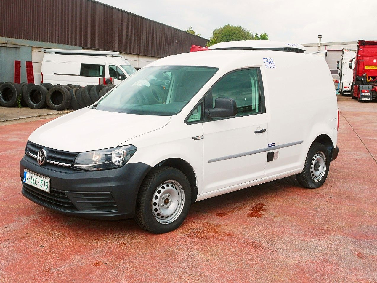 Volkswagen CADDY KUHLKASTENWAGEN KERSTNER -2c A/C - Carrinha frigorífica: foto 4 Volkswagen CADDY KUHLKASTENWAGEN KERSTNER -2c A/C - Carrinha frigorífica: foto 4