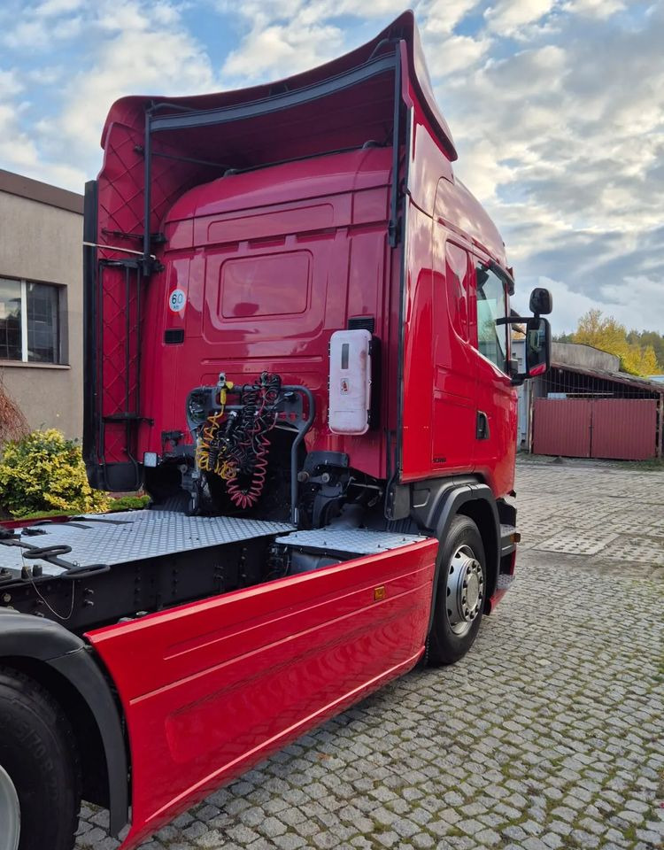 Tractor Scania R410: foto 15