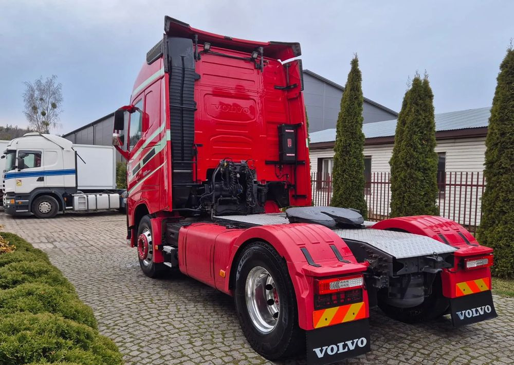 Volvo FH GLOBETROTTER - Tractor: foto 4 Volvo FH GLOBETROTTER - Tractor: foto 4
