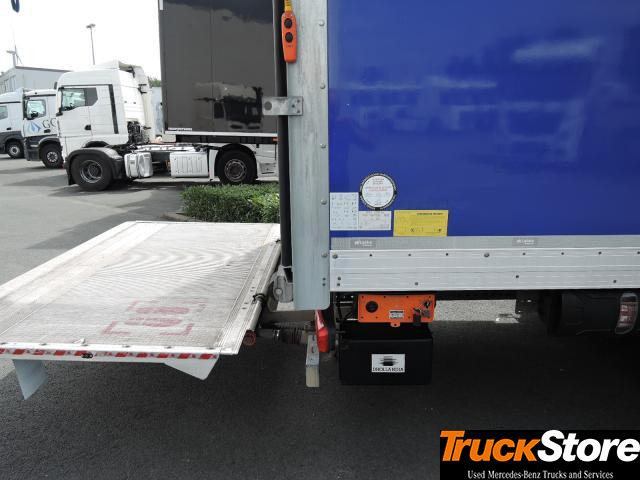 Mercedes-Benz Atego 1218 L - Camião furgão: foto 2 Mercedes-Benz Atego 1218 L - Camião furgão: foto 2