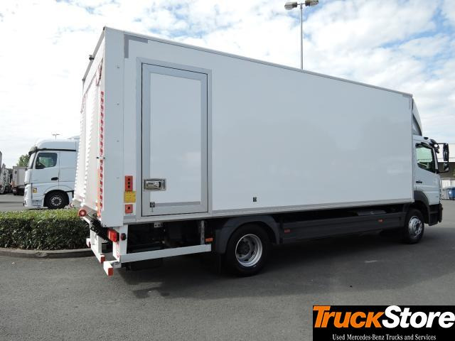 Mercedes-Benz Atego 1221 L - Camião furgão: foto 4 Mercedes-Benz Atego 1221 L - Camião furgão: foto 4