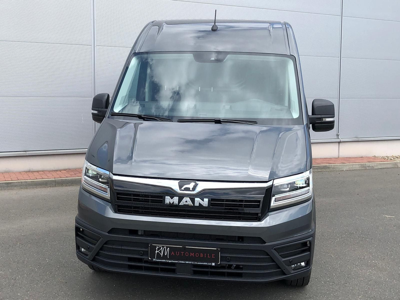 MAN TGE 3.160 L3H3 Kasten LED AHK NAVI GRA RWD SITZH - Furgão: foto 4 MAN TGE 3.160 L3H3 Kasten LED AHK NAVI GRA RWD SITZH - Furgão: foto 4