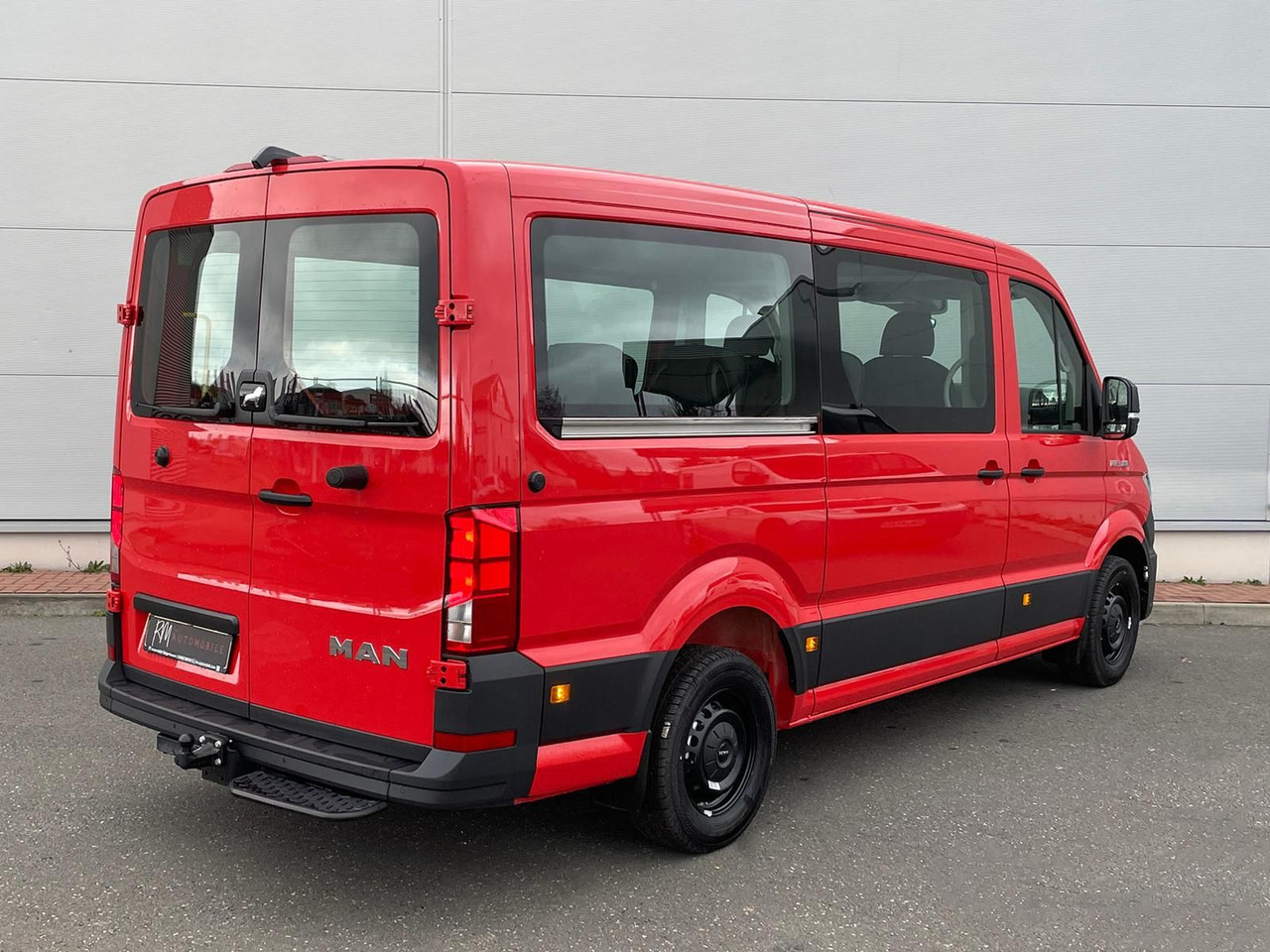 MAN TGE 3.180 Kombi L3H2 FEUERWEHR AHK DAB SITZH PDC - Automóvel: foto 5 MAN TGE 3.180 Kombi L3H2 FEUERWEHR AHK DAB SITZH PDC - Automóvel: foto 5