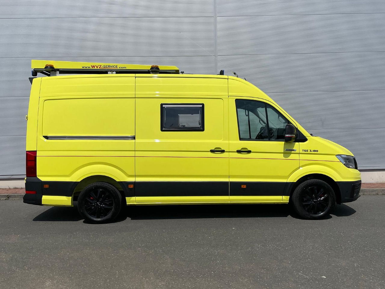 MAN TGE 3.180 L3H3 IndividualS BF3 + BEGLEITFAHRZEUG - Furgão: foto 5 MAN TGE 3.180 L3H3 IndividualS BF3 + BEGLEITFAHRZEUG - Furgão: foto 5