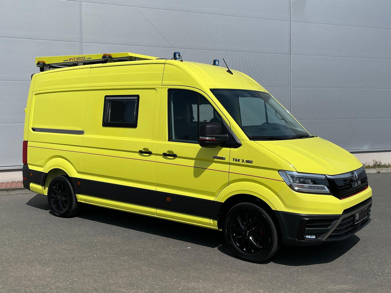 MAN TGE 3.180 L3H3 IndividualS BF3 + BEGLEITFAHRZEUG - Furgão: foto 2 MAN TGE 3.180 L3H3 IndividualS BF3 + BEGLEITFAHRZEUG - Furgão: foto 2