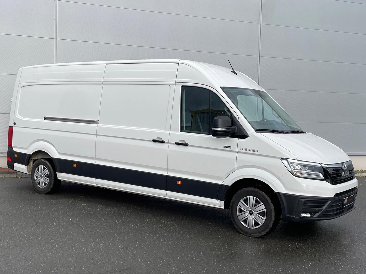 MAN TGE 3.180 L4H3 Kasten 4x4 LED TEMPOMAT DIFF AHK - Furgão: foto 2 MAN TGE 3.180 L4H3 Kasten 4x4 LED TEMPOMAT DIFF AHK - Furgão: foto 2