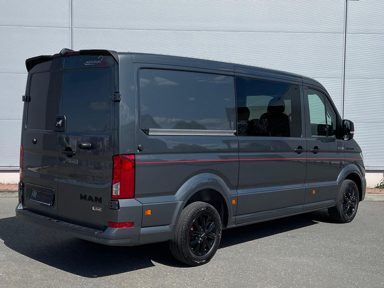 Automóvel MAN TGE 3.200 L3H2 MIXTO 4x4 Individual S ACC STHZ: foto 7