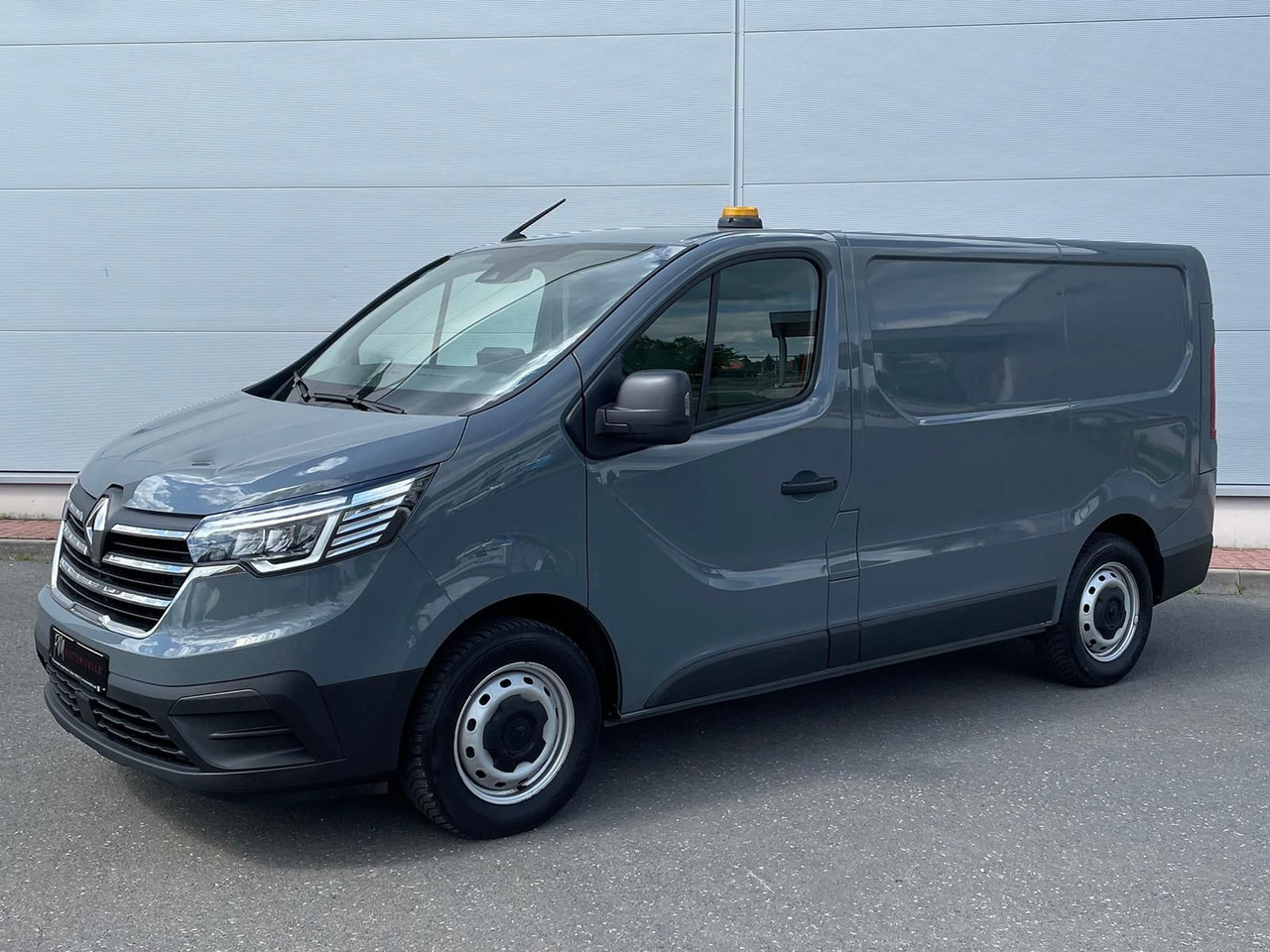 Renault Trafic Kasten RED EDITION L1H1 AHK LED DAB MFL - Furgão de passageiros: foto 1 Renault Trafic Kasten RED EDITION L1H1 AHK LED DAB MFL - Furgão de passageiros: foto 1