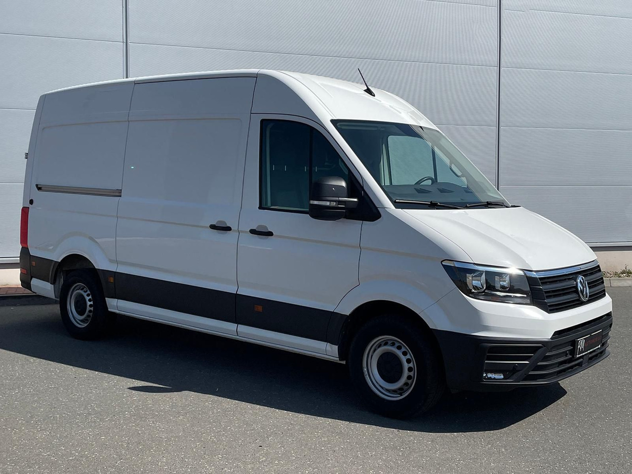 Volkswagen Crafter Kasten 35 L3H3 RWD AHK SITZH 2Schiebetür - Furgão: foto 2 Volkswagen Crafter Kasten 35 L3H3 RWD AHK SITZH 2Schiebetür - Furgão: foto 2