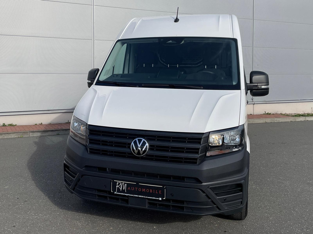 Volkswagen Crafter Kasten 35 L4H3 Autom. NAVI KAMERA KLIMA - Furgão de passageiros: foto 4 Volkswagen Crafter Kasten 35 L4H3 Autom. NAVI KAMERA KLIMA - Furgão de passageiros: foto 4